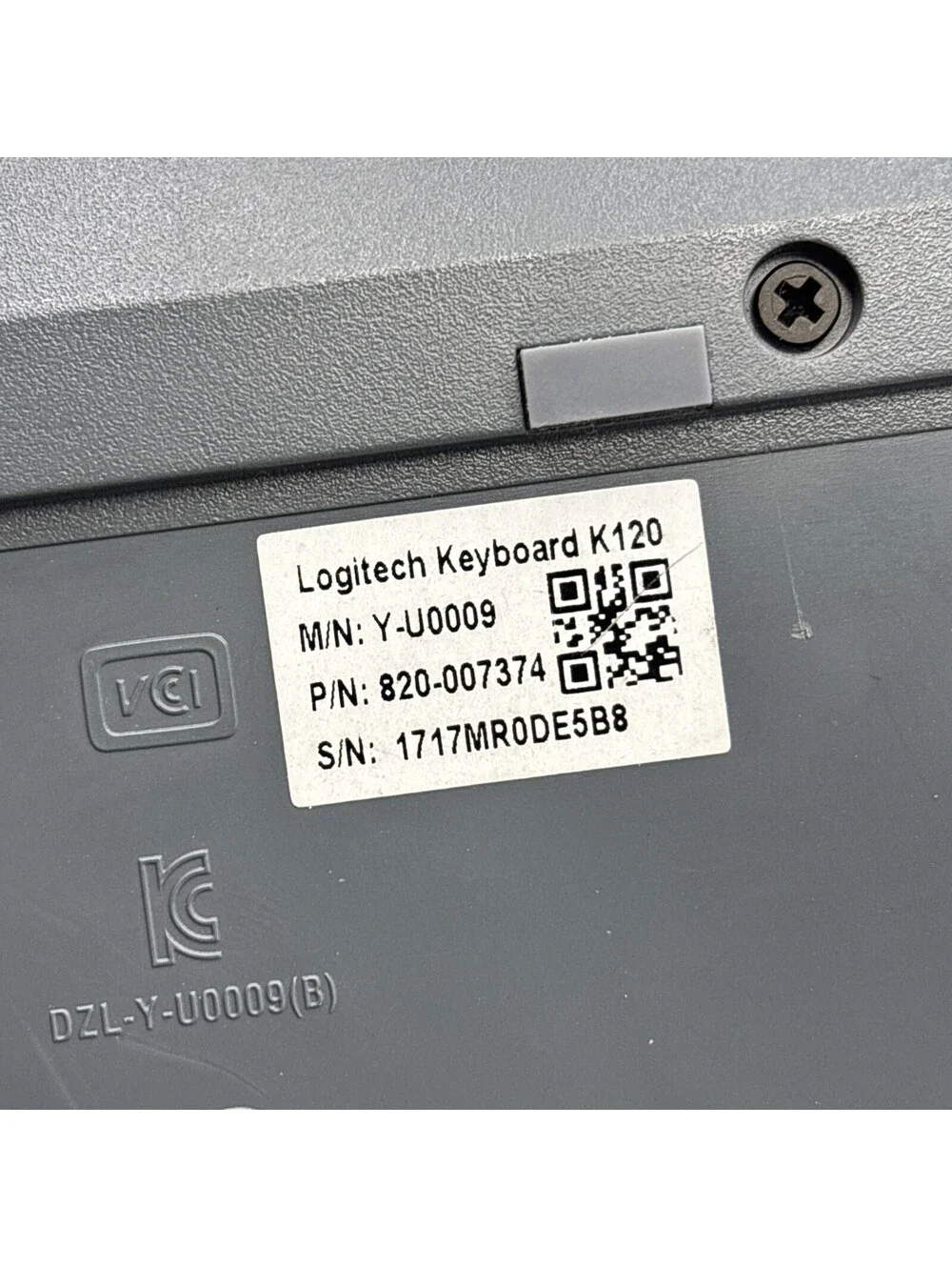 Logitech k120 plug